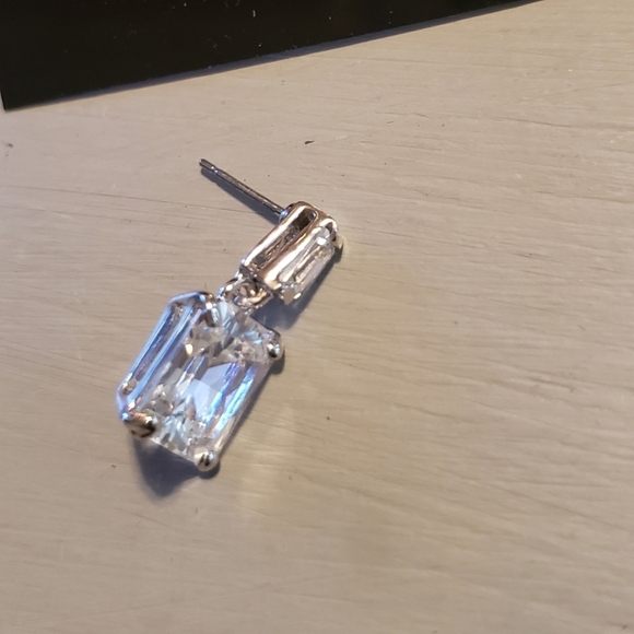 Sterling silver earrings hp🔥🔥🔥 - Picture 2 of 2